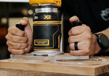 DUAL GRIP Router Base Plate for DeWalt DWP611 and DCW600B