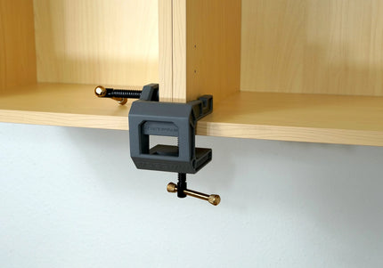 Massca Dual Action Case Clamp