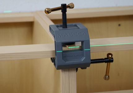 Massca Dual Action Case Clamp